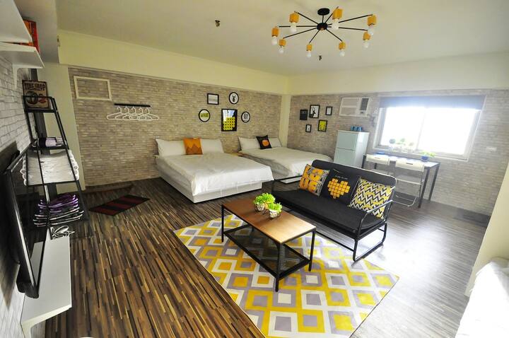 近台北車站 溫馨的家 機場捷運 明亮採光 提前預約 付費車位 Apartments For Rent In Zhongzheng District Taipei Taiwan