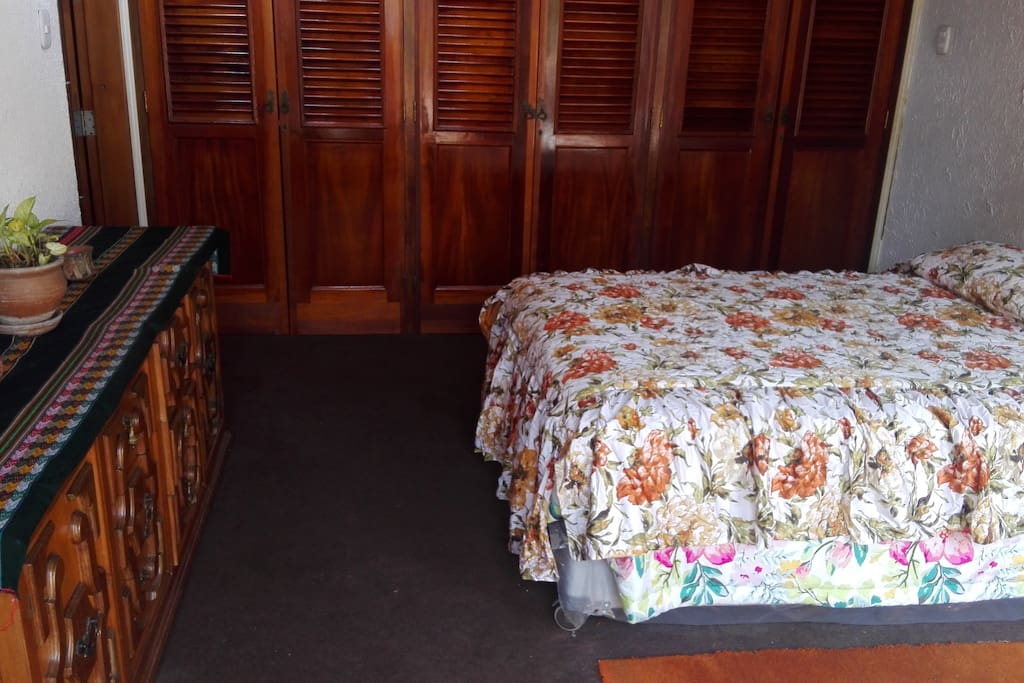 habitacion comoda cama dos plazas