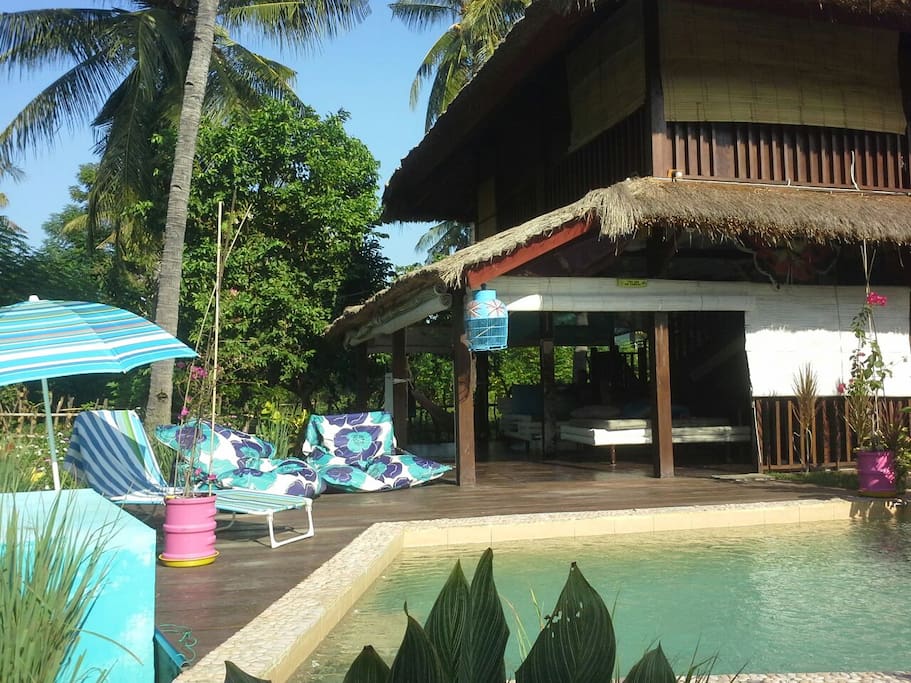 Refreshing 4m x 4m pool. Entire private house to yourself.