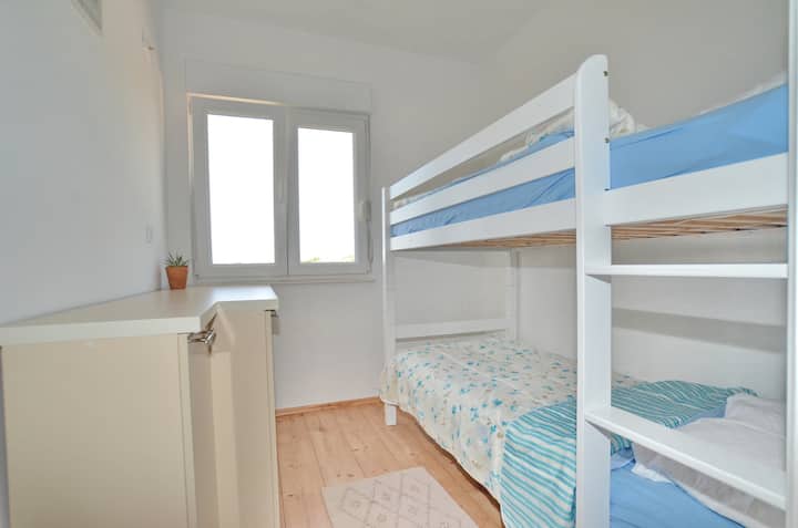 غرفة النوم الثالثة شقة ليون