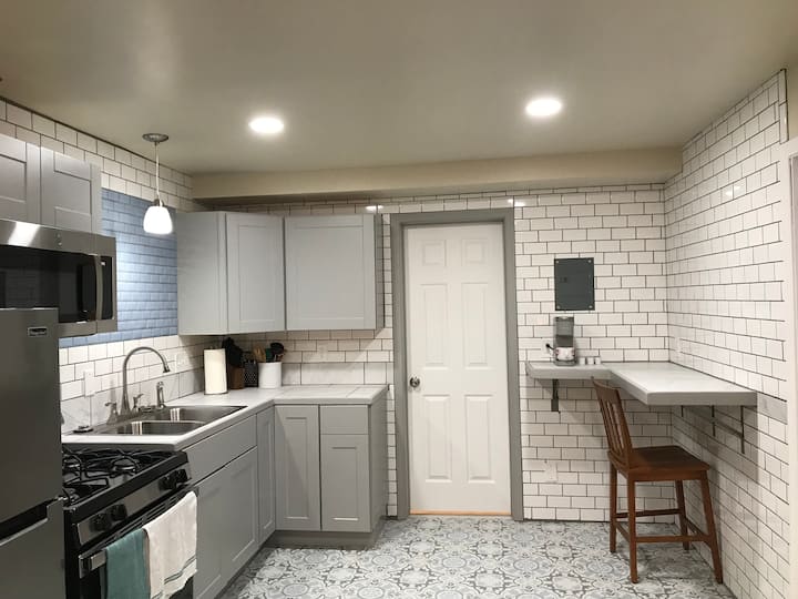 #20 Comfortable Beauty With Master Bath - Billings, MT