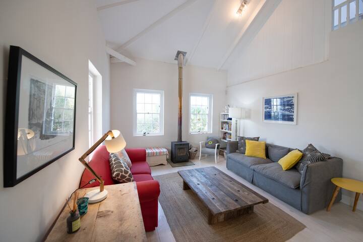 Belmont Cottage – Kalk Bay gallery image 2