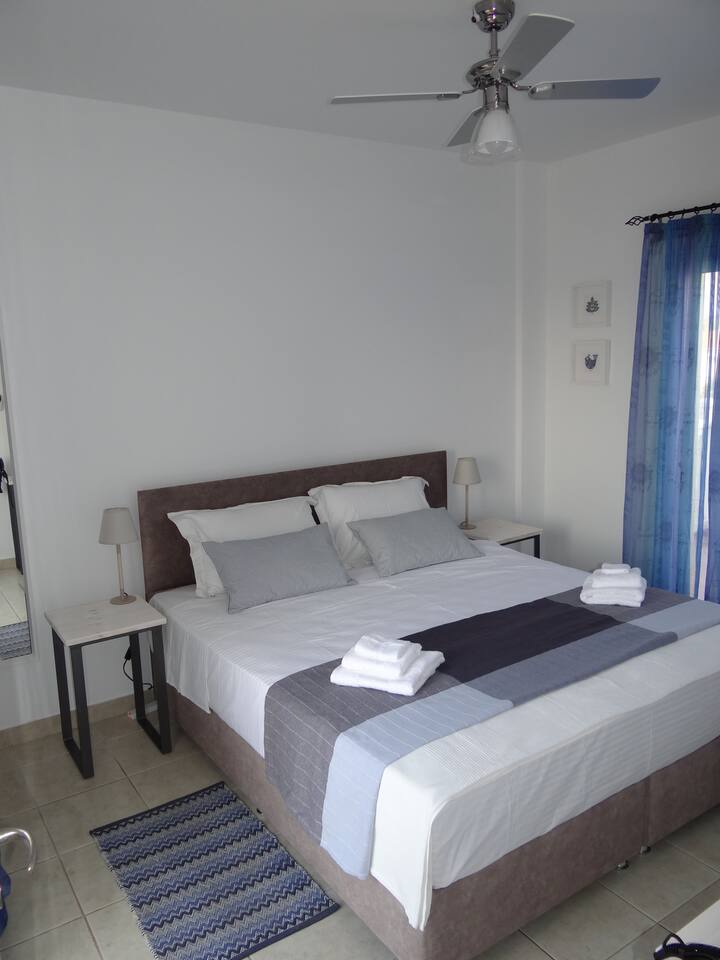 Dormitorio tamaño king en la planta superior n .º 1