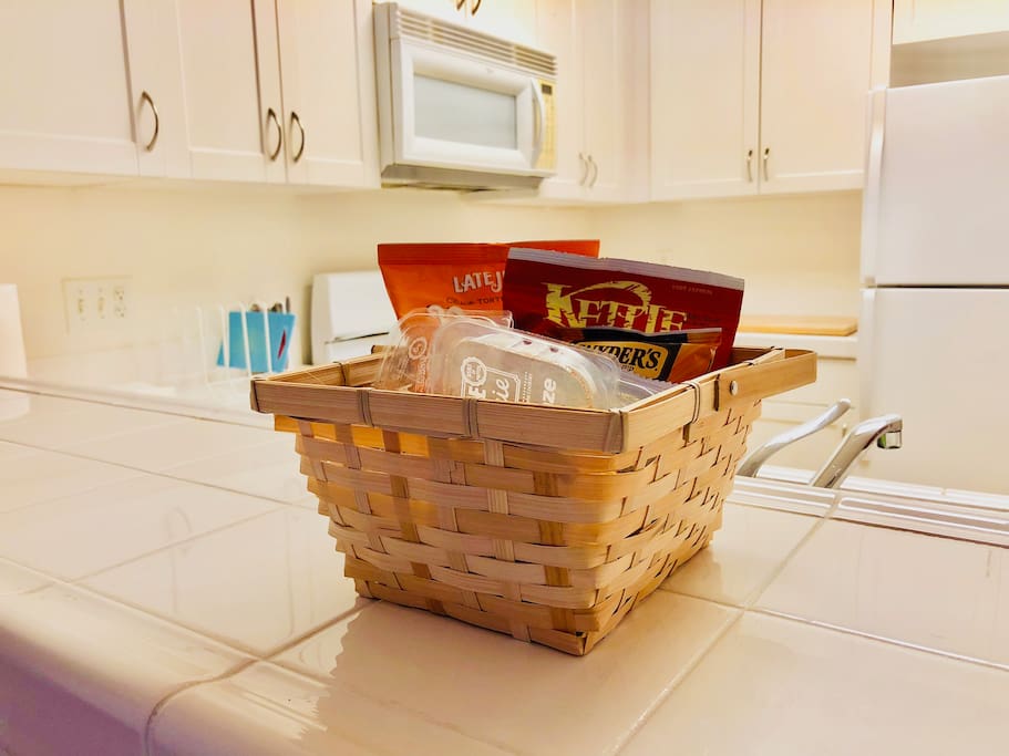 Snacks in da kitchen:-)