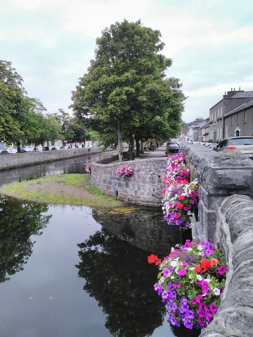 The Mall , Westport.