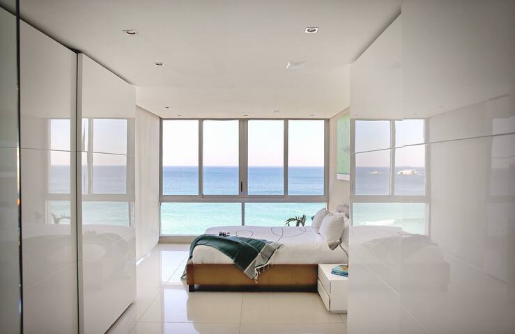 Clifton Apartment gallery image 3