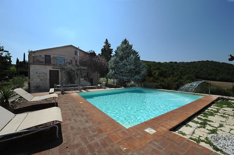 Casa Boschetto, villa with private pool