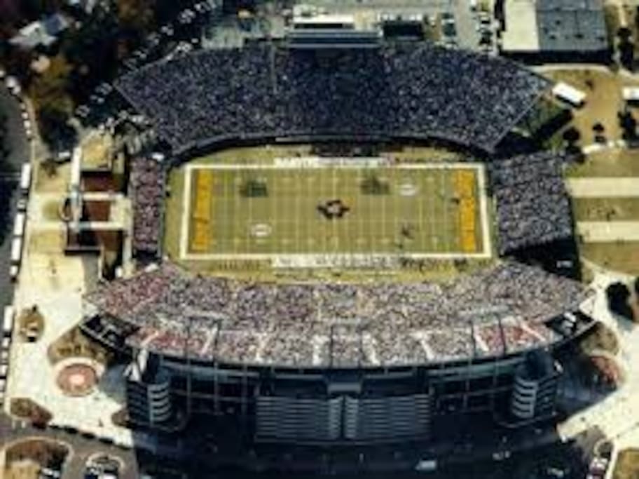 USM FOOTBALL STADIUM