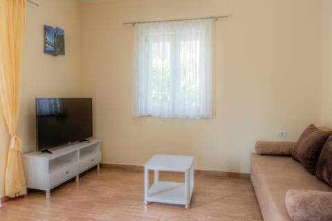 Top Airbnb: Villa Moletto Lovrecica Sea view 2+2 (A1) in Grad Umag