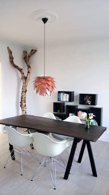 Dinning table