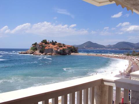 Waterfront Sveti Stefan