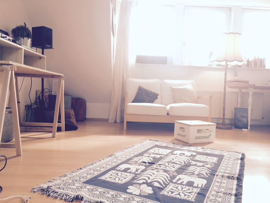 Eine gemütliche Couch