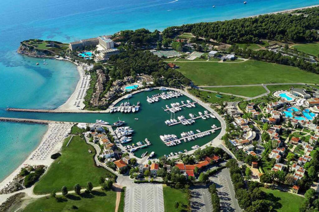SANI BAY