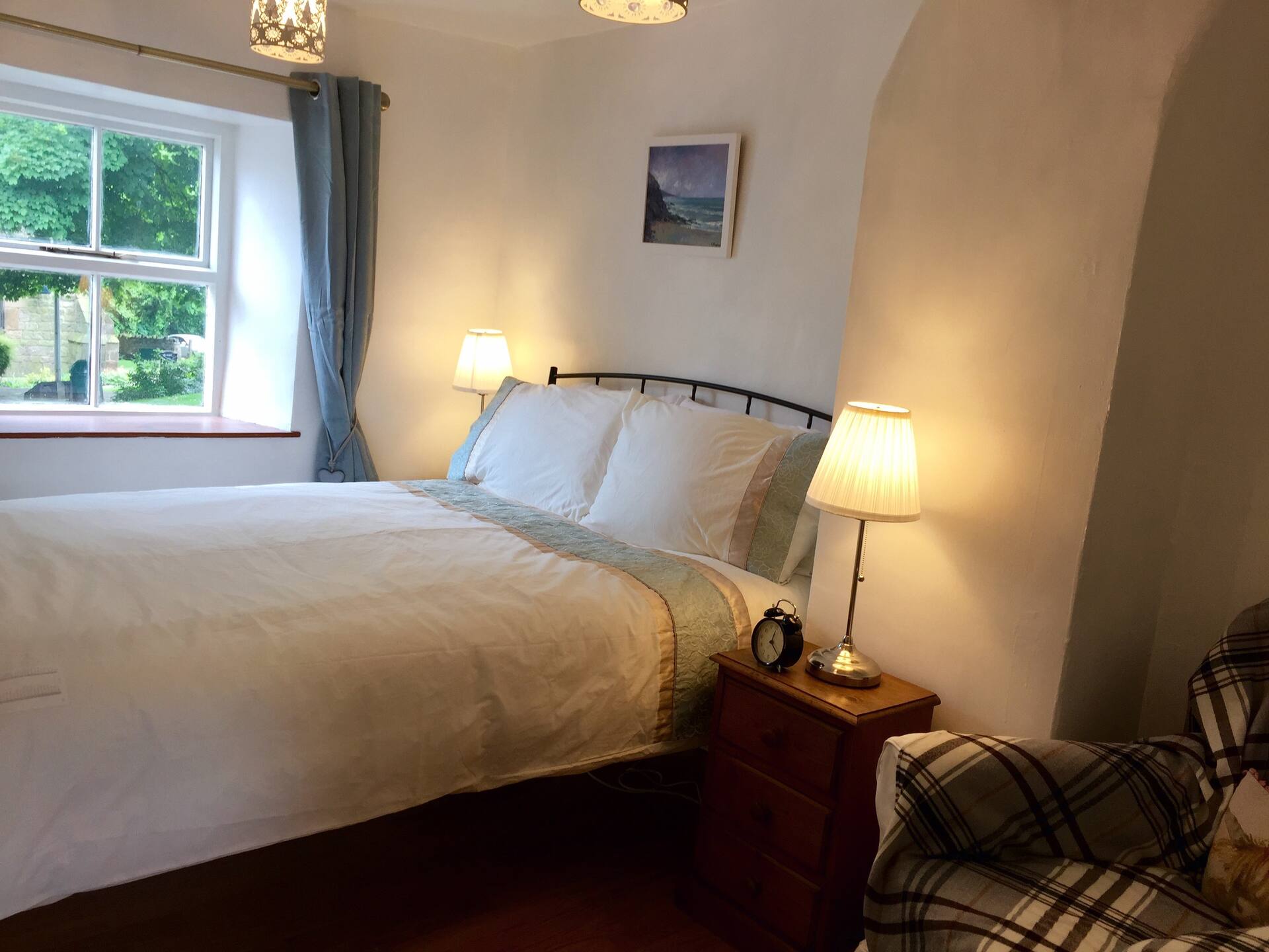 Restful & Chic Frith Cottage