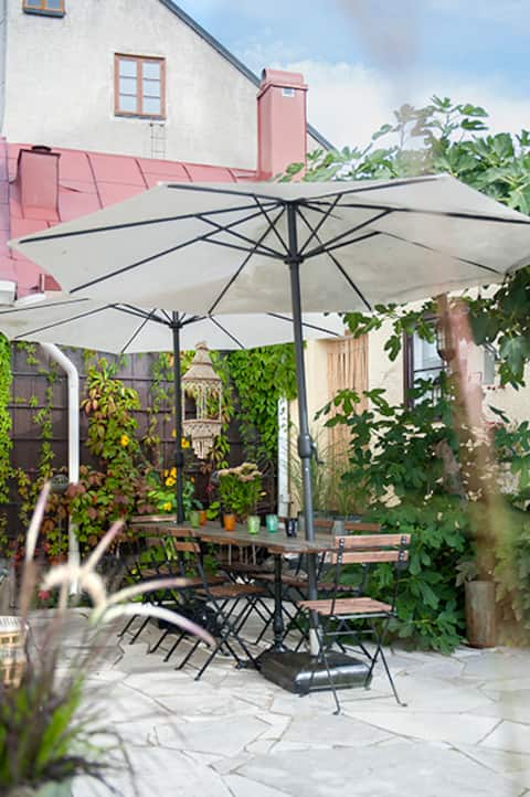 Villa Fiskarporten-sea view inside the ring wall