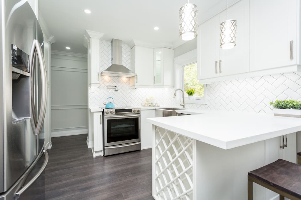 Full Kitchen