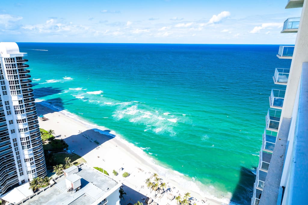 OCEAN VIEW FROM THE BALCONY