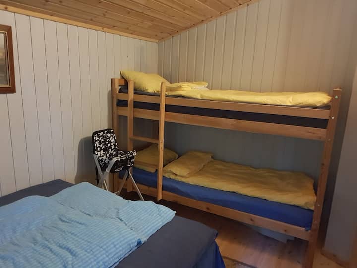 Cucheta en la misma habitación que la parte delantera.