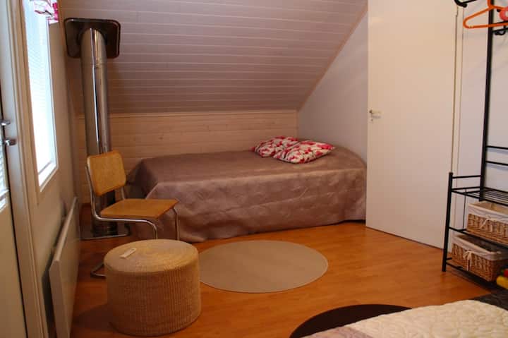 Yataq otağı 3