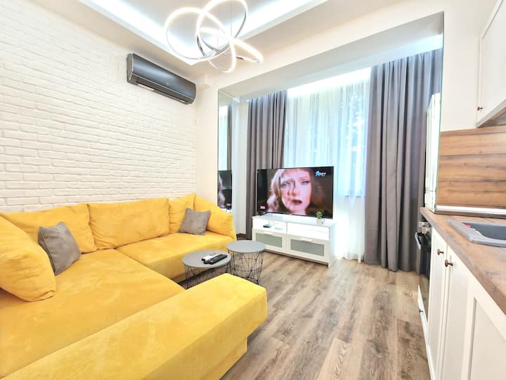 Little Prince Studio | Central Varna · Beach 10m - Varna