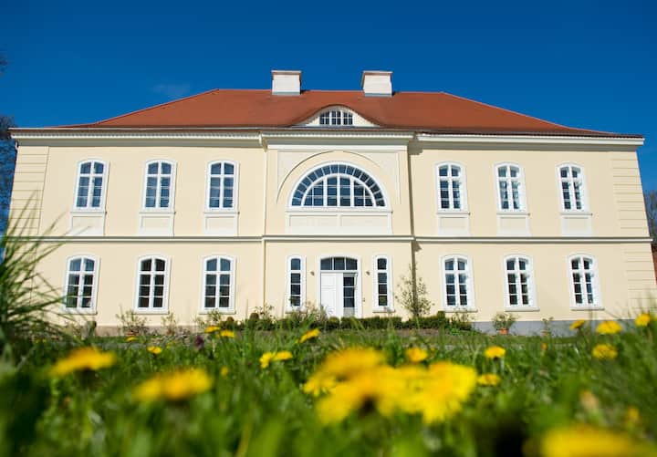 Jacobsdorf Holiday Rentals & Homes Brandenburg, Germany Airbnb