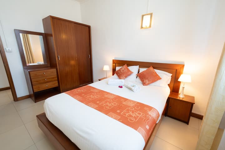 3er dormitorio con cama doble