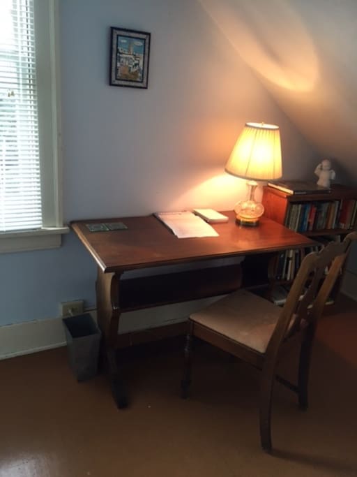 Wi-fi and work/reading space
