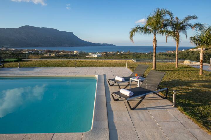 Larimar Luxury Sea View Villa gallery image 4