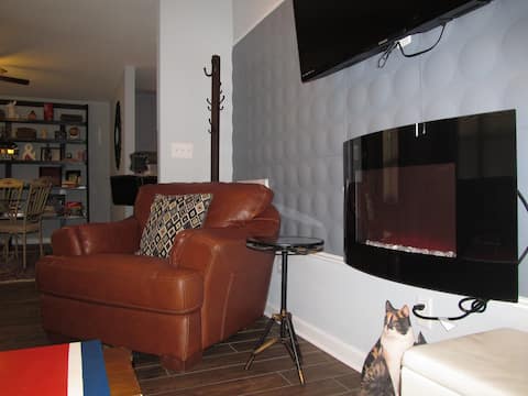 Top performing Airbnb: Kathy's Kottage on the side of Missionary Ridge. in Chattanooga