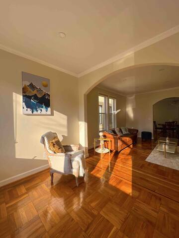 Home away from home space in Brooklyn gallery image 3