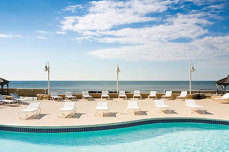 World Famous Atlantic City Boardwalk Studio