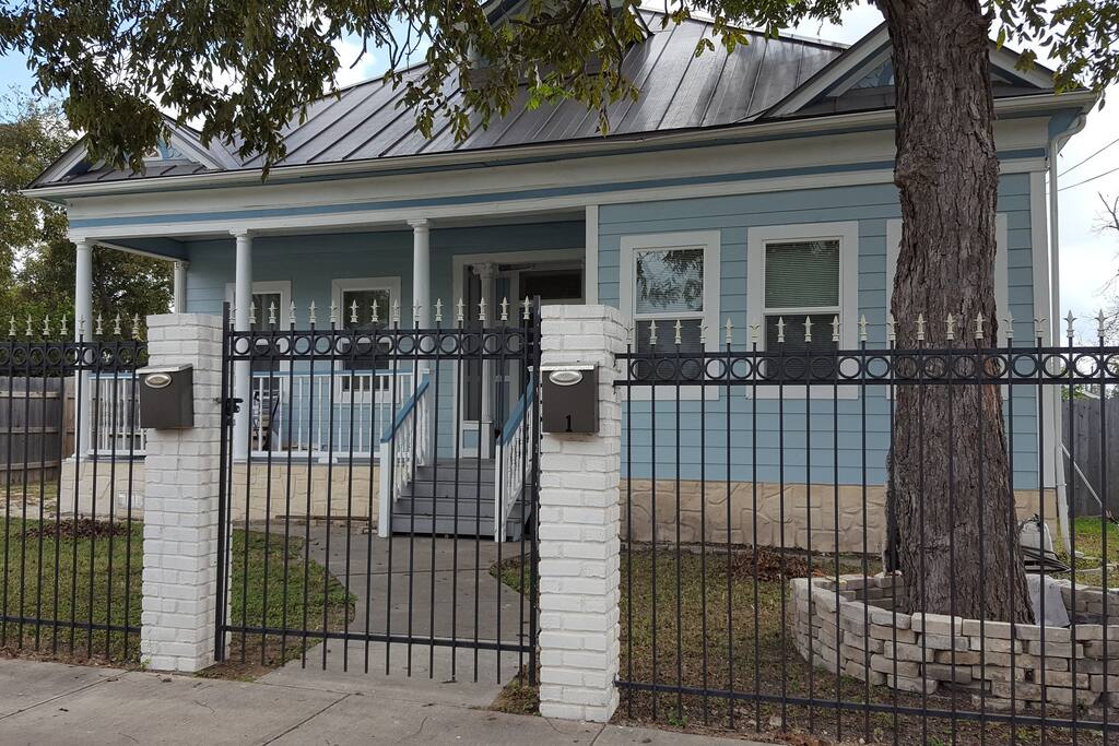 Front gate. They key box is located to the right of the mailbox on the right.