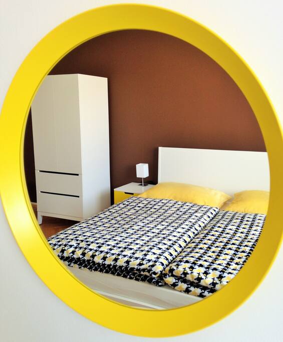 Spacious & comfy bedroom
