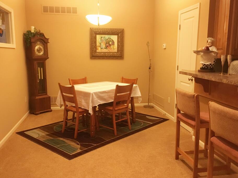 Table will accommodate 6 People