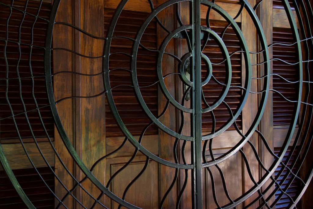 security with sunshine design