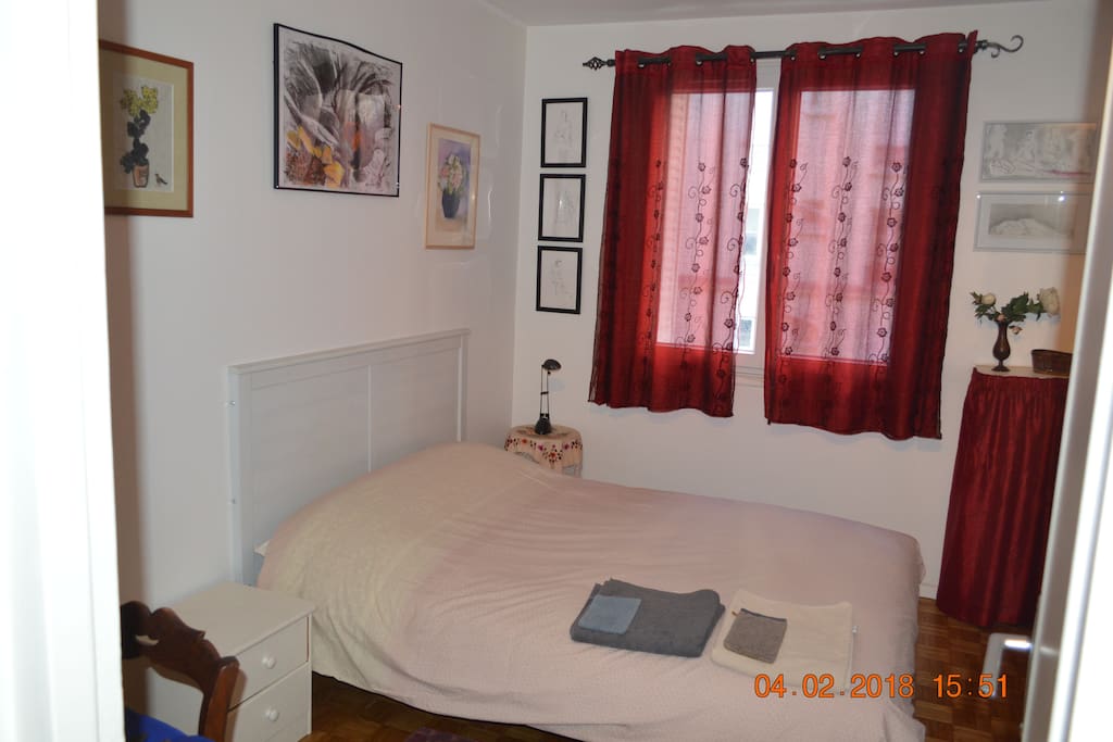 Votre chambre / your room