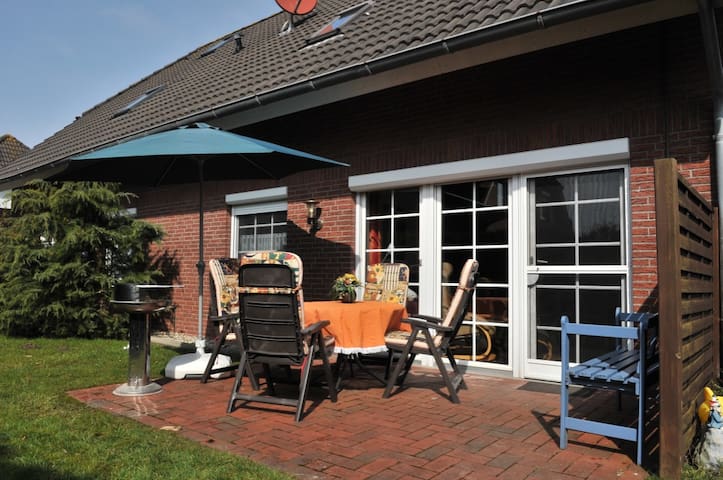 Airbnb Zur Hauener Hooge 11 Vacation Rentals Places To Stay