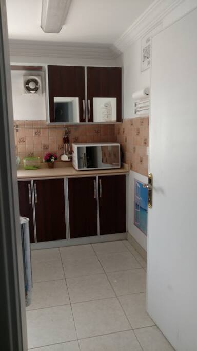 Kitchen /