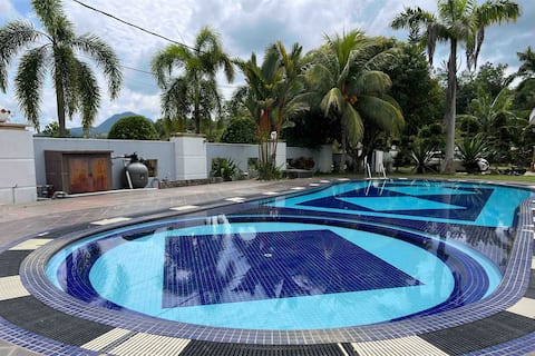1001 Nights Garden Villa + SwimmingPool Tangkak