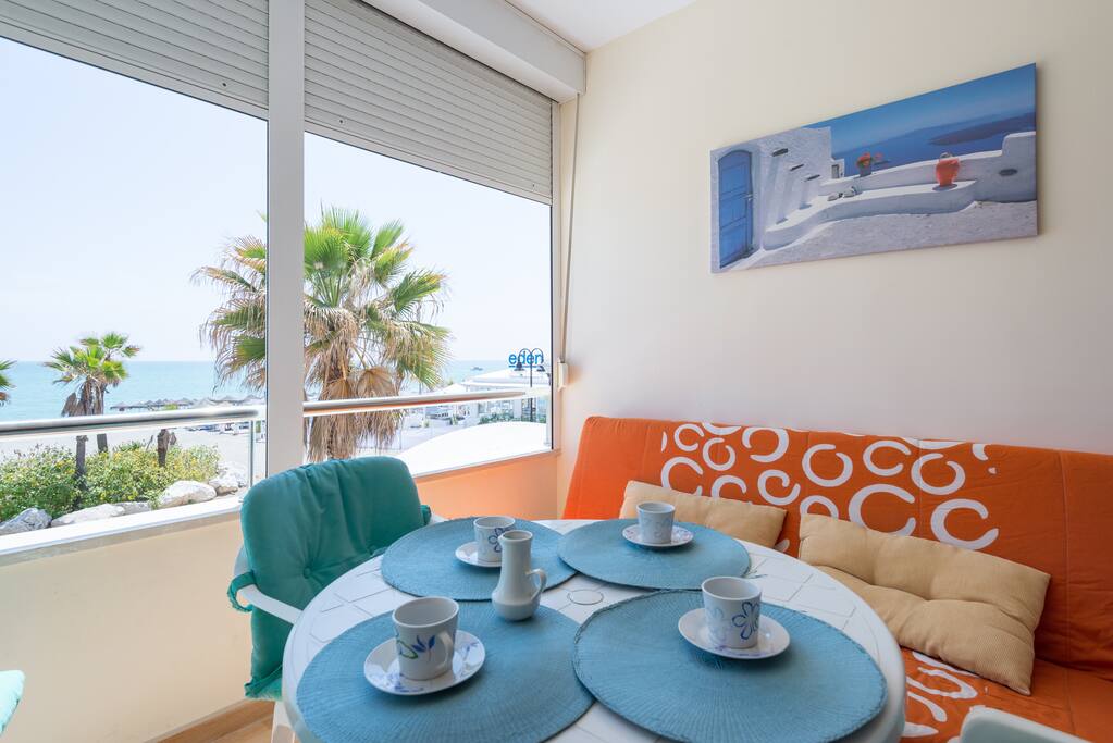 TERRACE AND BEACH VIEW