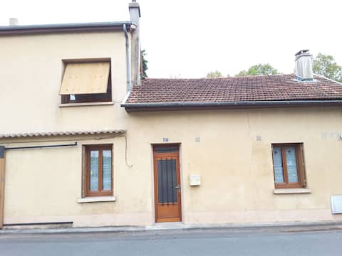 Comfortable townhouse 1 km from the thermal baths