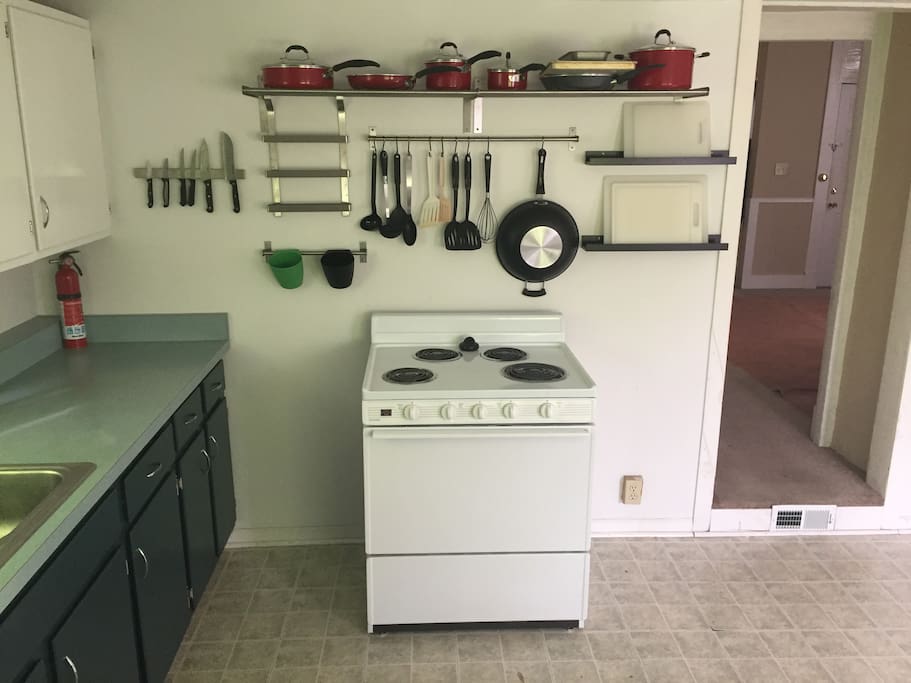 Kitchen Pic 2
