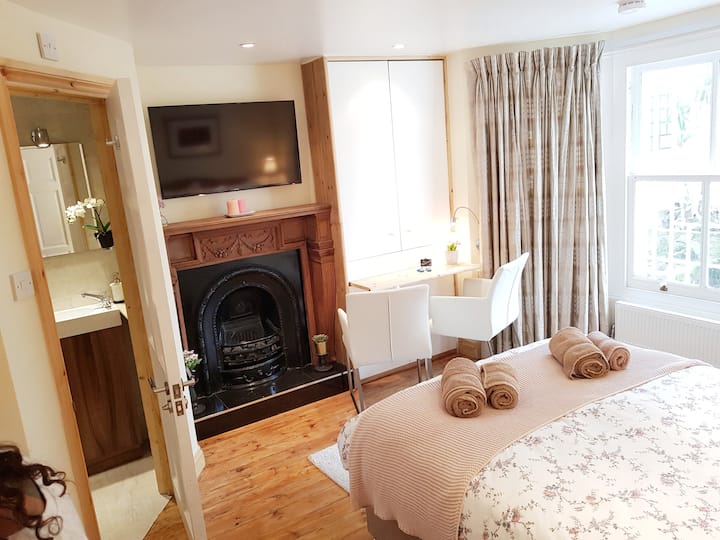 Notting Hill Holiday Rentals & Homes Notting Hill, Notting Hill