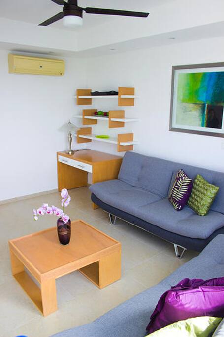 Sala y escritorio