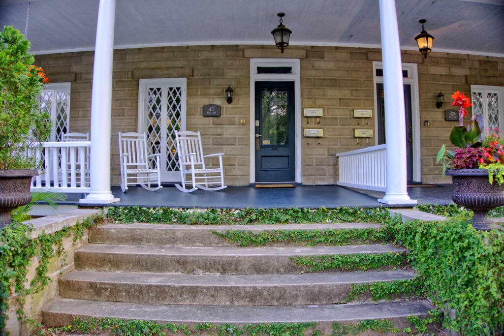 Front portch