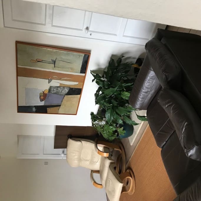 Sitting room 3