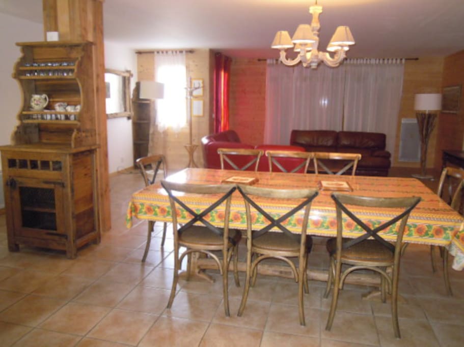 Grand salon + salle à manger