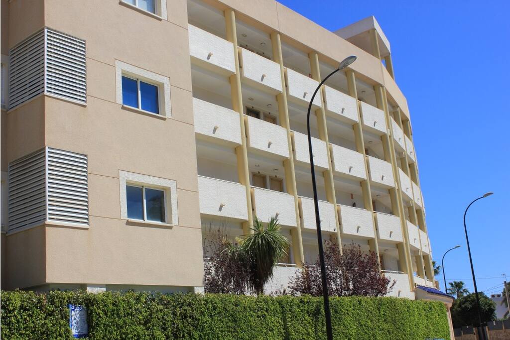 Bloque de edificios Urbanización Cala Marced