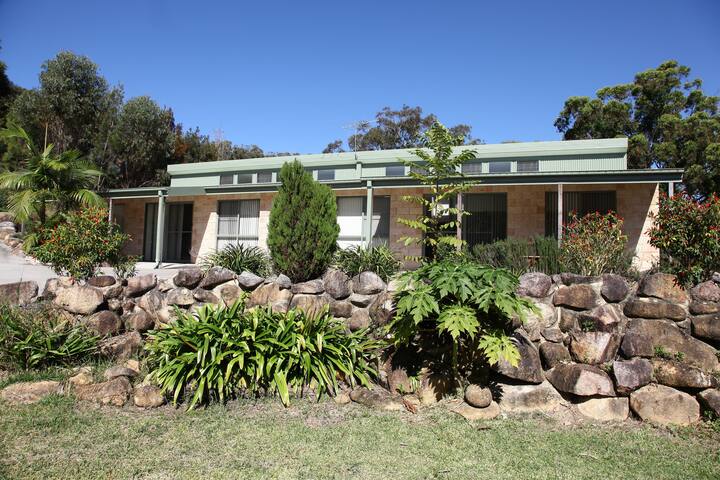 Sandy Toes Retreat “Yarra” gallery image 2