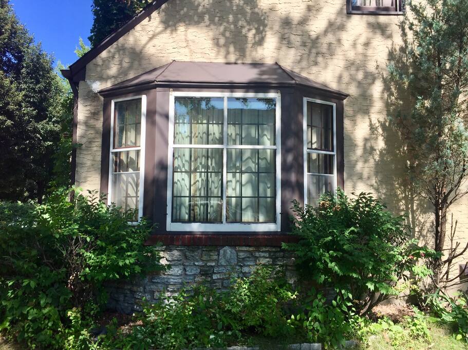 Side of house - quality finishings